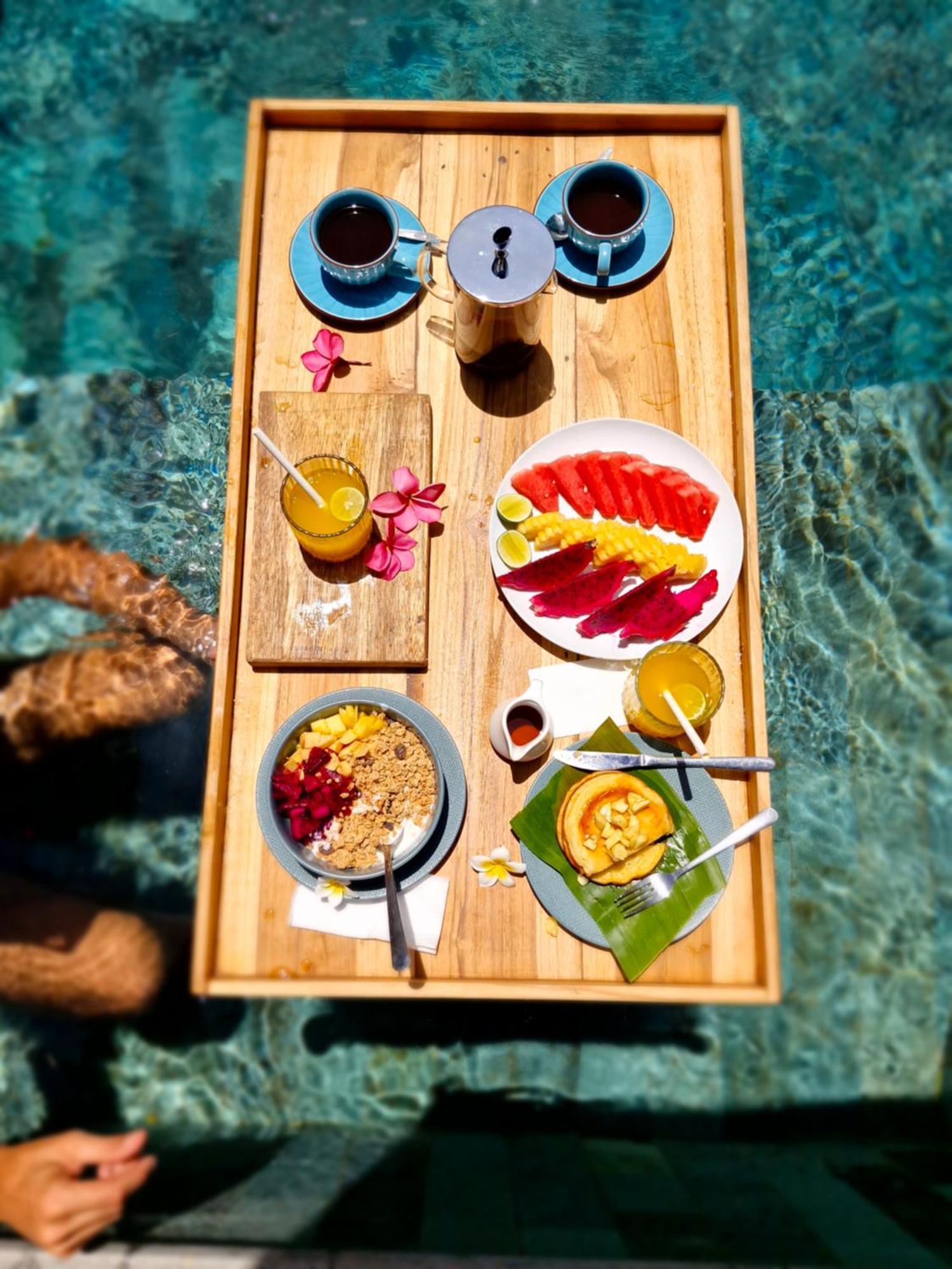 The Sanctuary -Private Pool Villas Gili Air Exteriör bild