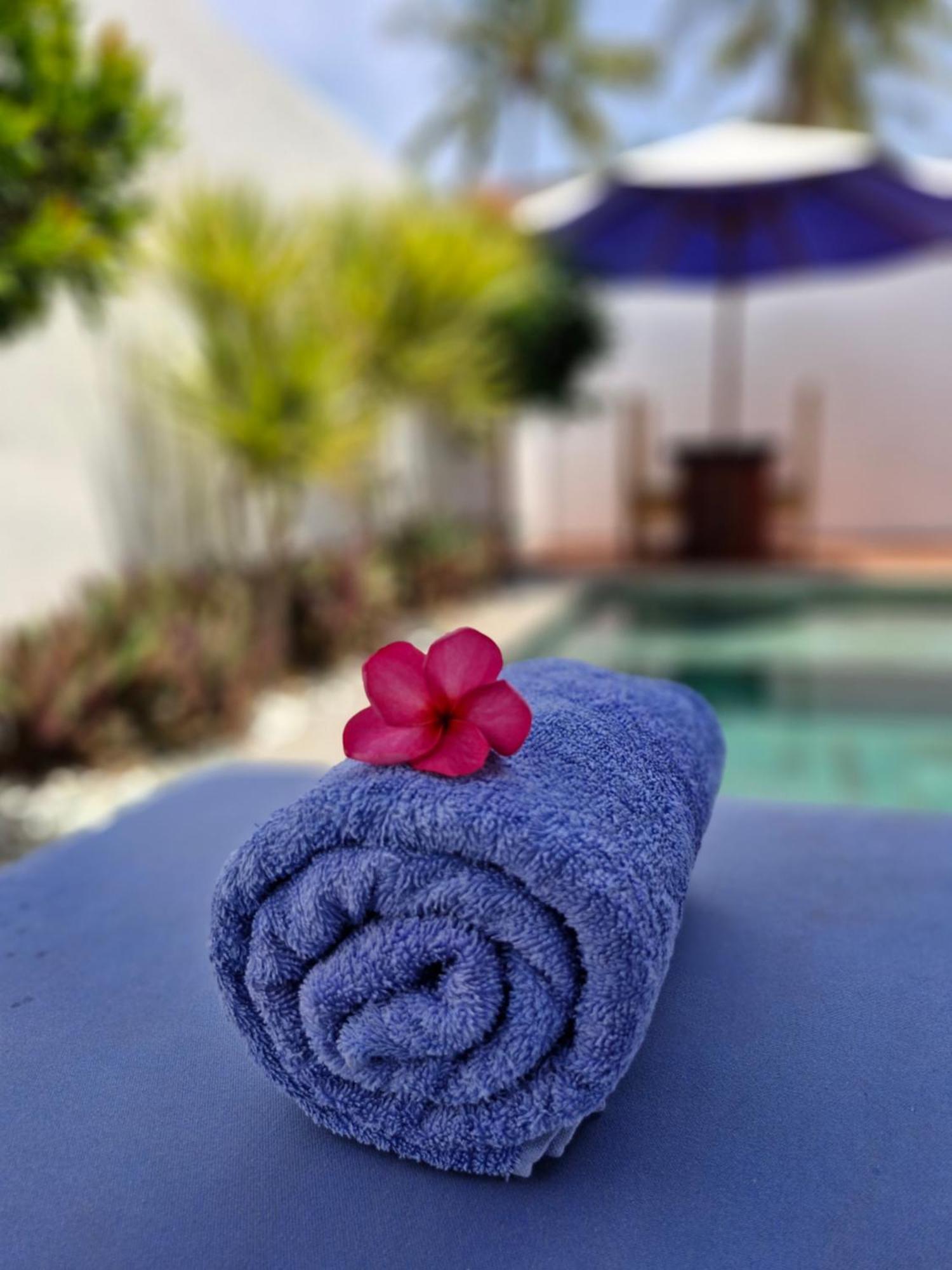 The Sanctuary -Private Pool Villas Gili Air Exteriör bild